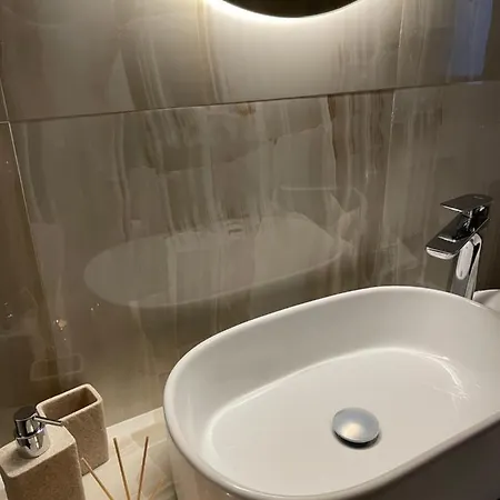 Barbara's House,new Luxury